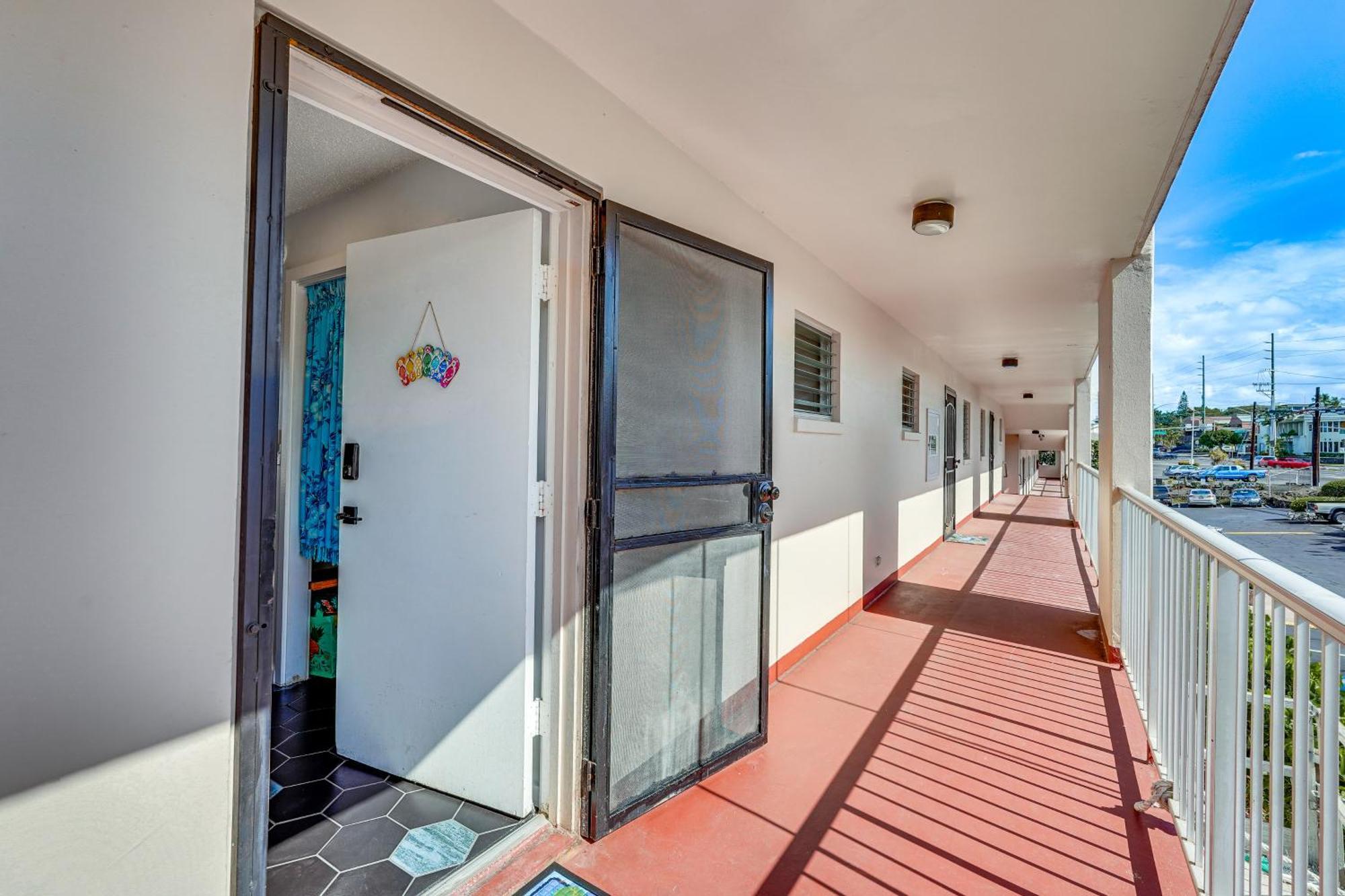 Kailua-Kona Condo With Balcony Walk To The Beach! ภายนอก รูปภาพ